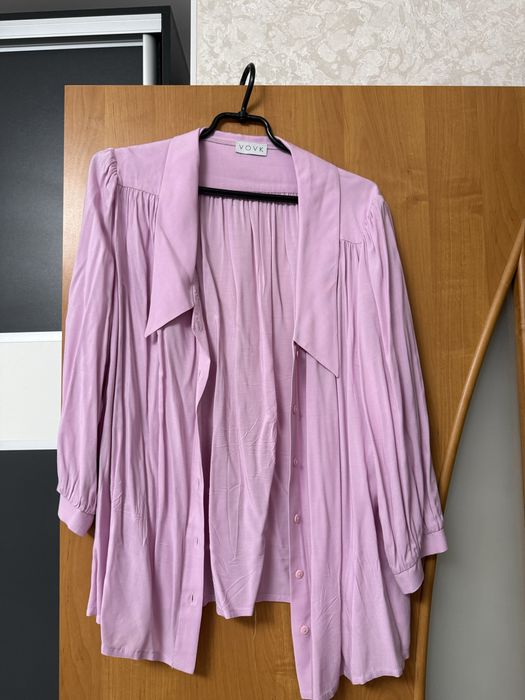 Продам 2 блузки ВОВК