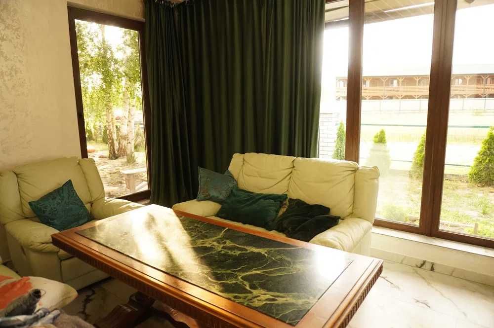 ШАЦЬК о.СВІТЯЗЬ Будинок оренда, є чан, спортивна риболовля на 3+ сім*ї