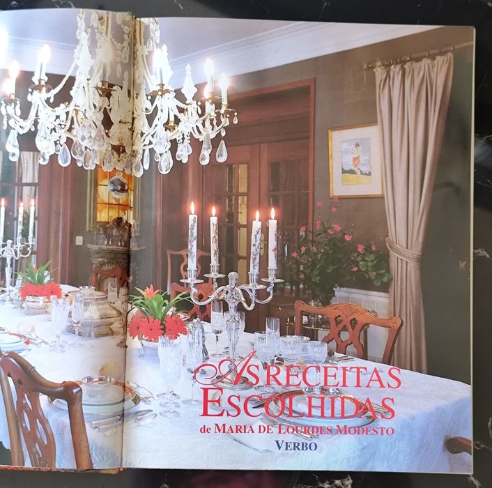 Livro mítico da culinária Portuguesa, Edição especial "As receitas escolhidas" de Maria de Lurdes Modesto