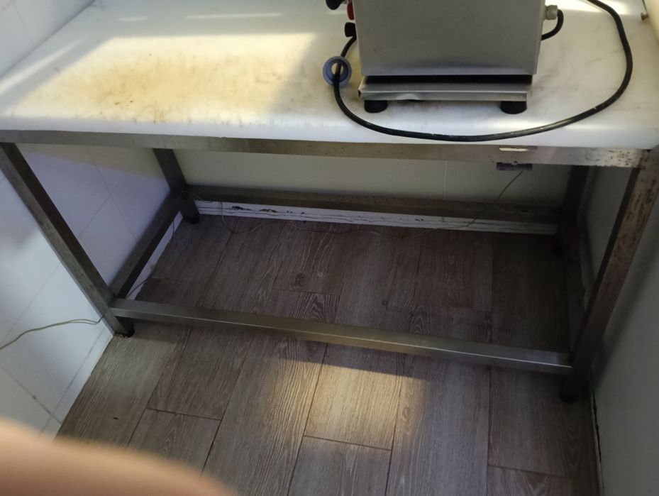 Bancada de inox com cobertura