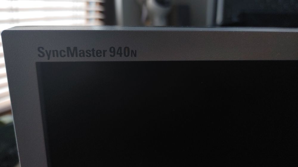 Samsung Sync Master 940N