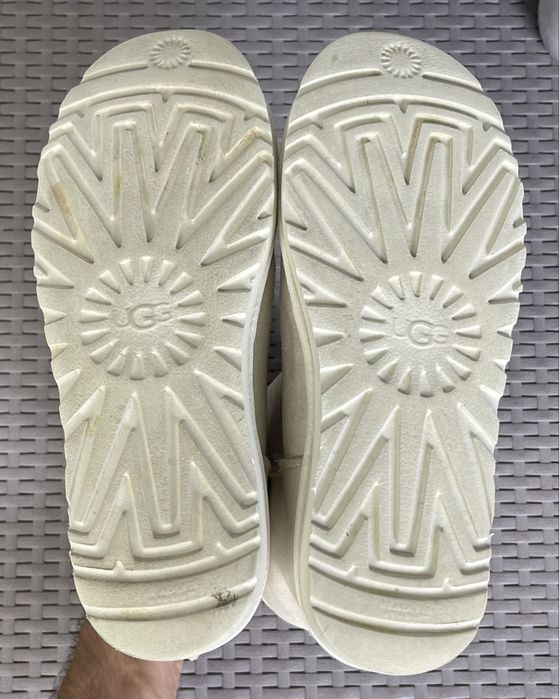 UGG угги ботинки сапоги 38 размер женские бежевые