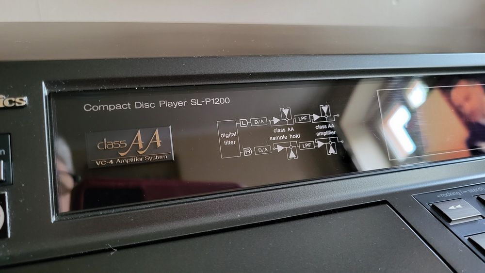 Technics Compact Dysk Player SL -P1200