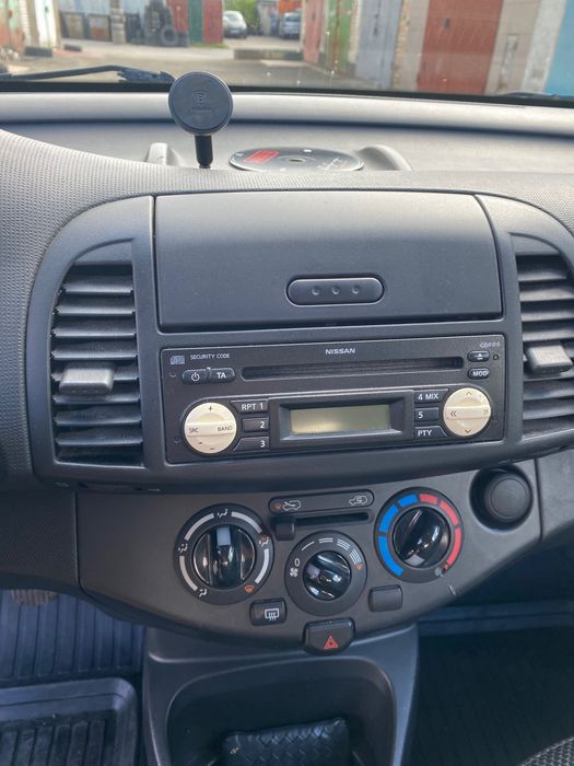 Nissan micra 3D 2008