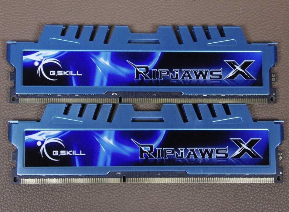 память DDR3 4gb (4000mb) 1600mhz. є 16gb (4x4) НАДШВИДКА Геймінг =[Гарантія]