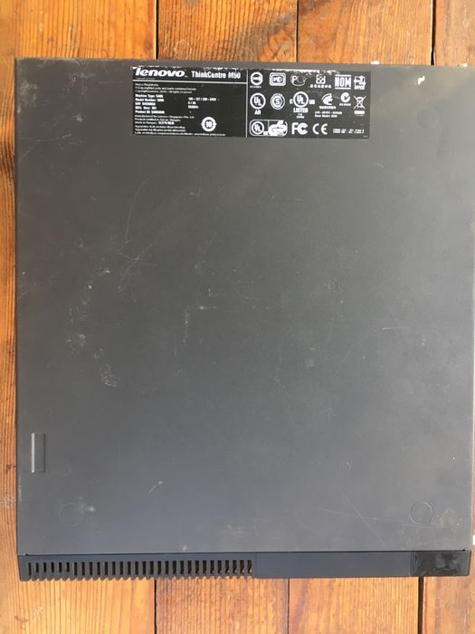 Системеый блок lenovo Think Centre M90