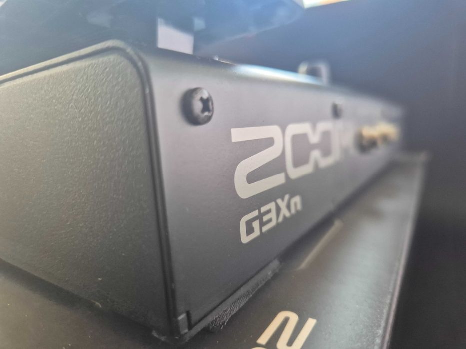 Pedaleira Multi-Efeitos Zoom G3Xn