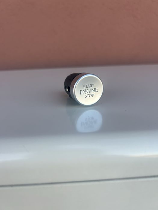 Кнопка старт стоп Skoda Volkswagen Audi Mercedes Land Rover Range