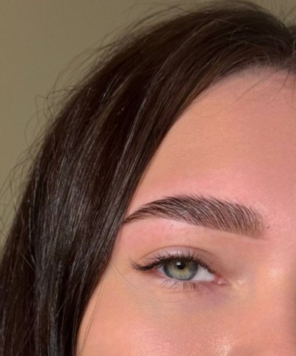 Фарбування брів, ламінування вій