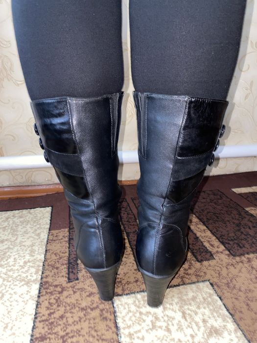 Зимові чоботи шкіра на цигейкі 39 розмір