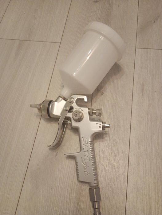 Pistolet natryskowy satajet 90 stan jak nowy