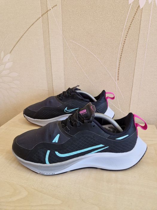 Кроссовки женские Nike Air Zoom Pegasus 37 Shield Black