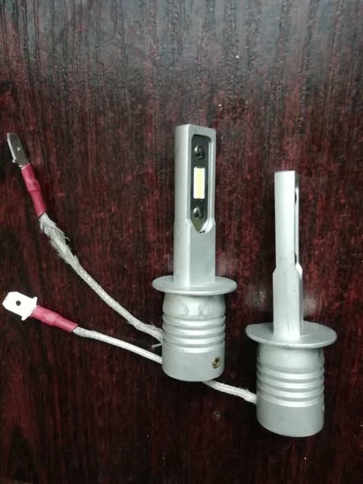 Лед лампи з цоколем h1