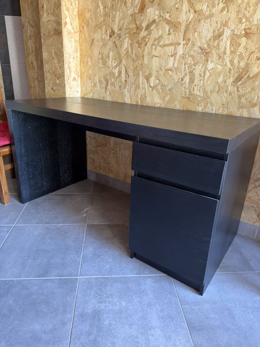 Secretária Ikea Malm