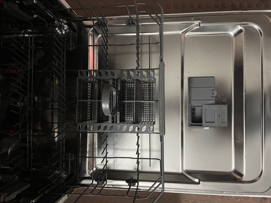 Máquina de Lavar a Loiça Whirlpool