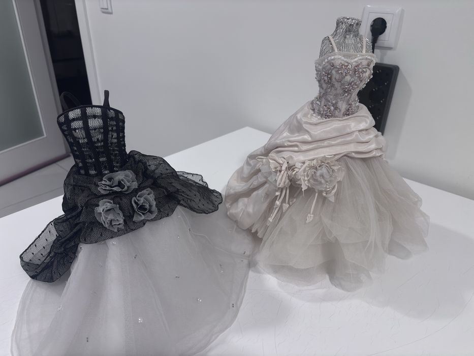 Vestidos de noiva em miniatura – Conjunto 2 peças decorativas