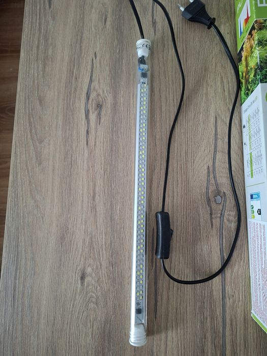 Aquael świetlówka leddy tube