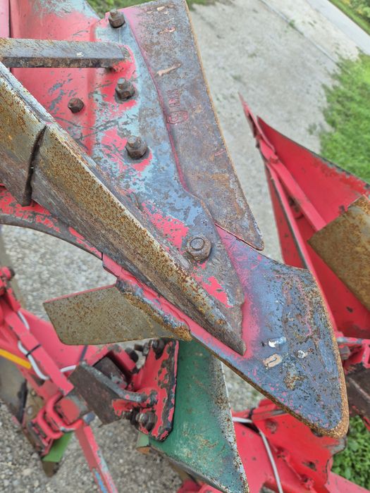 Pług obrotowy 4 skibowy Steeno Kuhn Lemken
