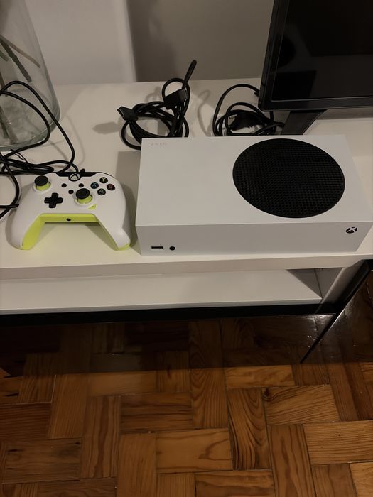 XBOX series S + Comando