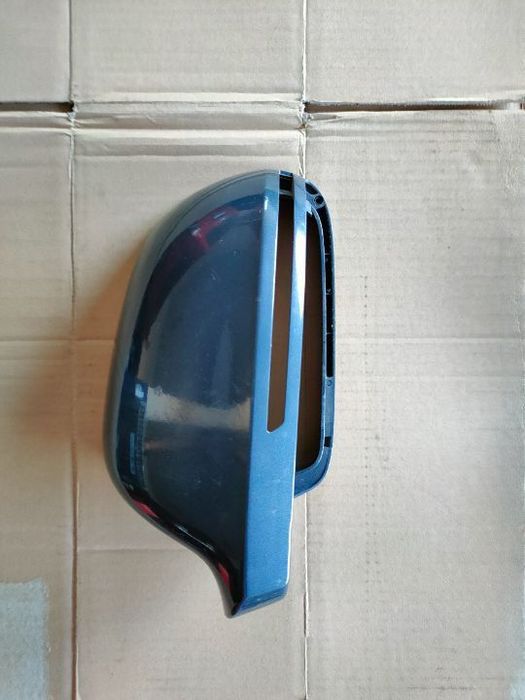Obudowa lusterka lewa strona Audi A5 coupe