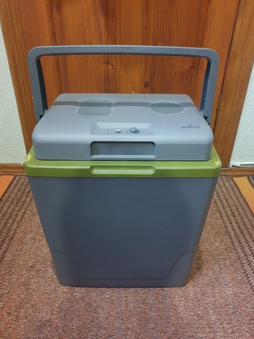 Знижка !! Автохолодильник Rocktrail/ 12/220v 30л/23рік