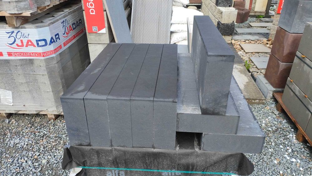 Filar podstawa pod pompę piec 90x30x11 stopień schody palisada beton