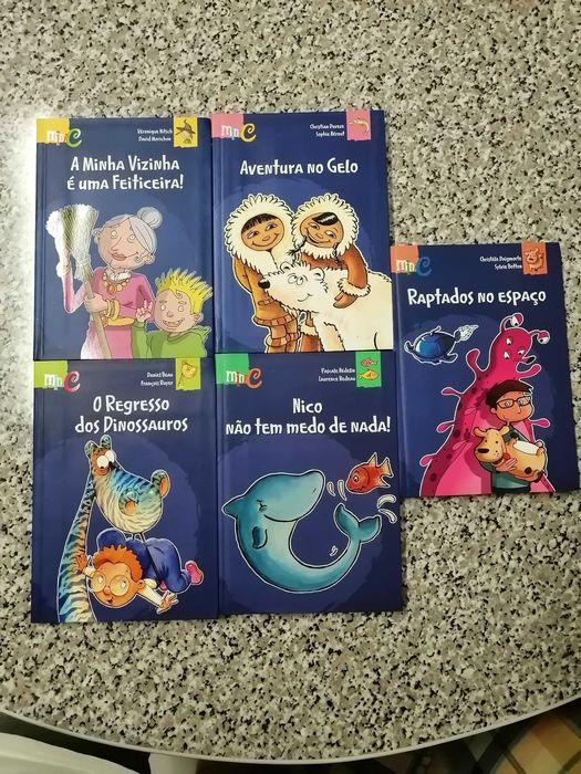 Livros infantis da coleção MiniC