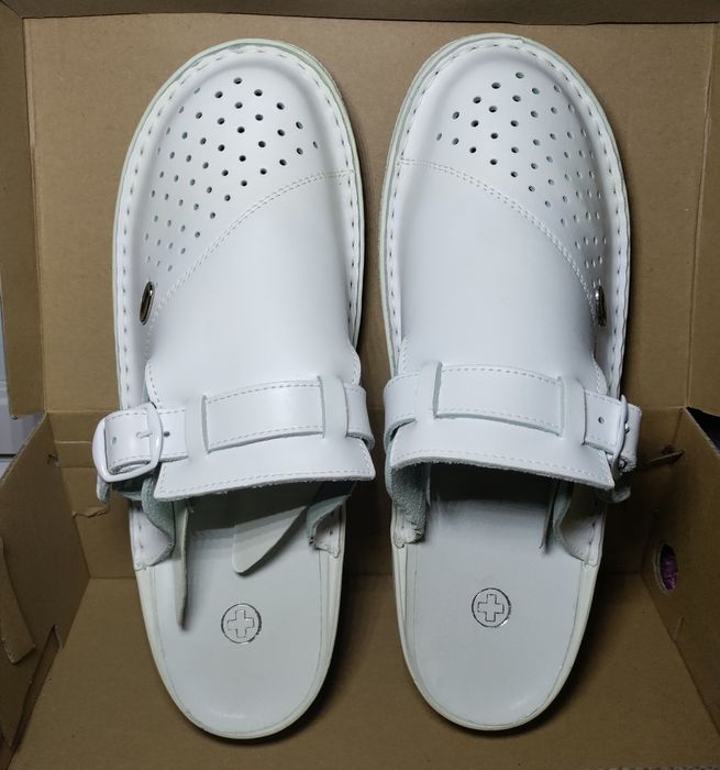 Nowe męskie obuwie medyczne Beretta med Guardian 45 białe