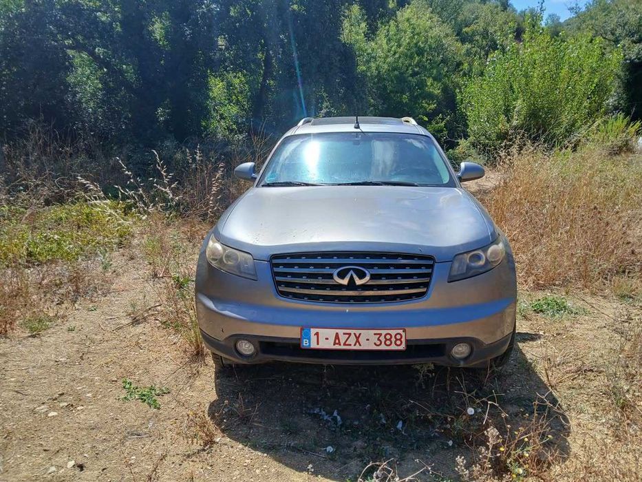 Infiniti FX35 2005 · cerca de 170.000 km · GPL Prins LPi · automático 4WD
