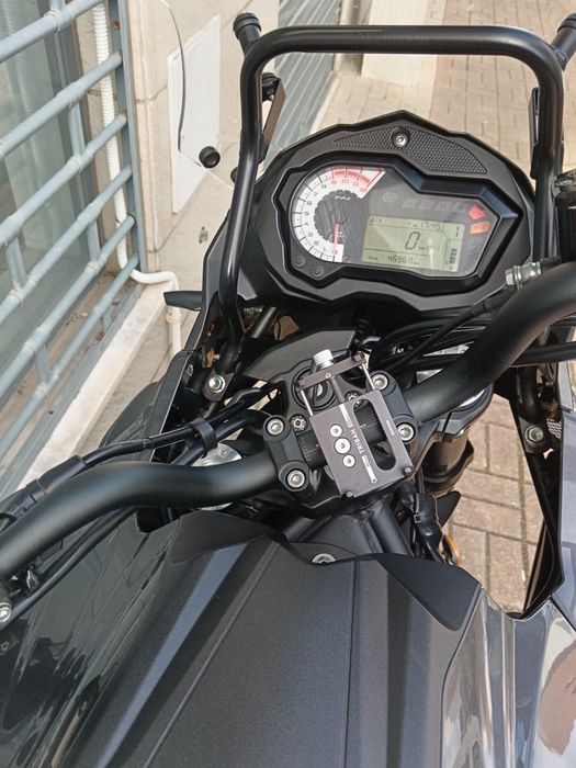 VENDO Benelli trk 502 ano 2023 47000km ( 4.300€)