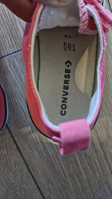 Converse r 25/ dziewczynka