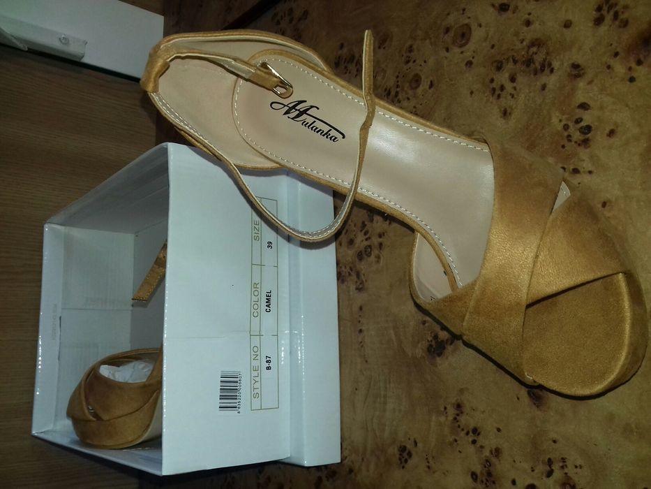 Босоножки. Обувь. Обув.