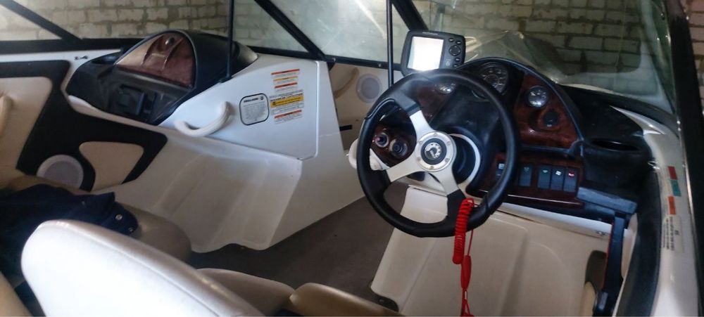 Продам фактично новий катер see-doo Утопія-205 з канадським лафетом