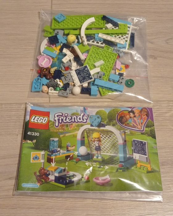 LEGO Friends Trening piłkarski Stephanie 41330