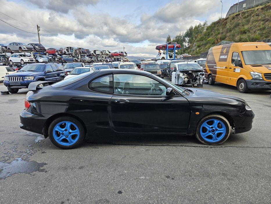 Hyundai Coupé 1.6i de 2000 para peças