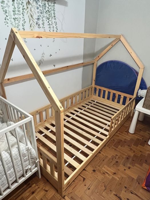 Cama + estrado + colchão