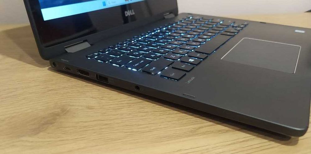 Dell Latitude 3379 2in1 i5/8GB/256GB SSD NVMe