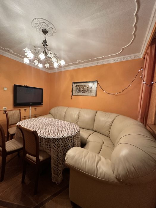 Реальная 3-ка на Холодной Горе, ул. Волонтерская 50, Только семья!