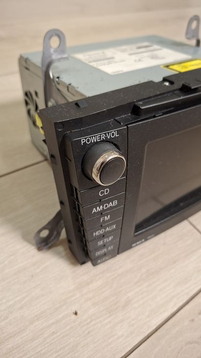 Штатная магнитола Toyota  Avensis  t27