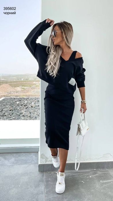 Костюм весняний  жіночий