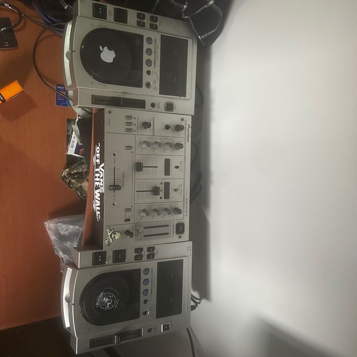 Pioneer Cdj 100 + mesa mistura Pioneer DJM 300s