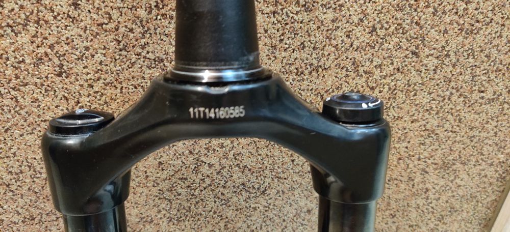 Amortyzator Rock Shox  Recon Silver 130 mm 29"