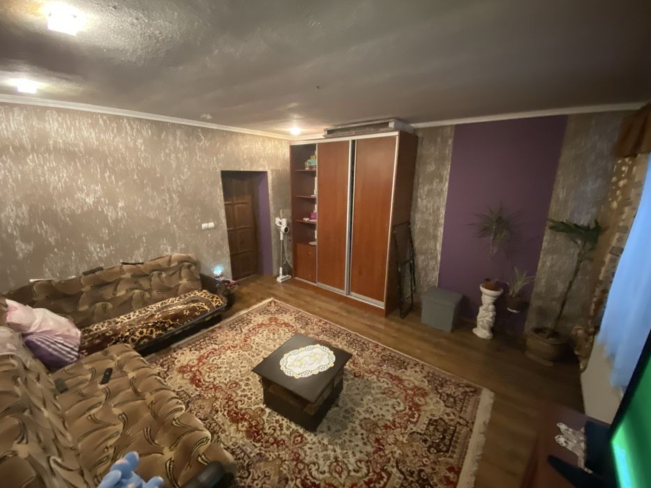 Продам будинок у передмісті Берегова с. Гут