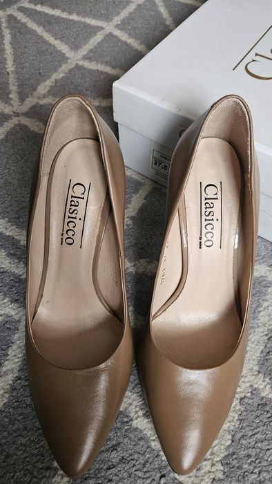 Czółenka Clasicco 37.5 tofu