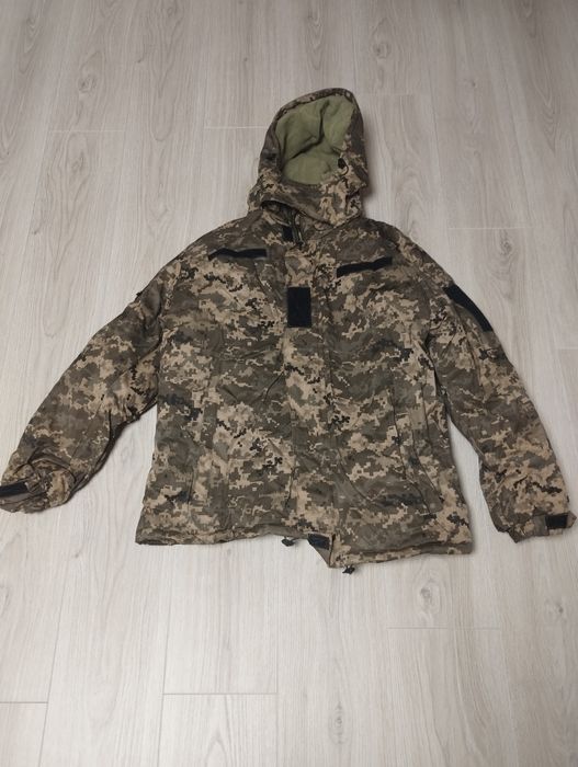 Новий зимовий костюм піксель