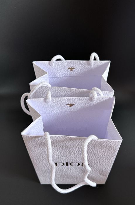 Подарунковий пакет Dior з ручками