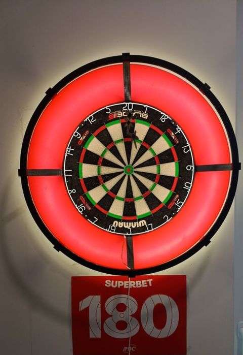 Nowe oswietlenie do darta