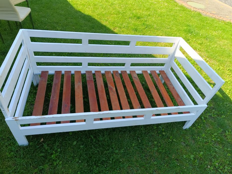 Ліжко деревянне меблі