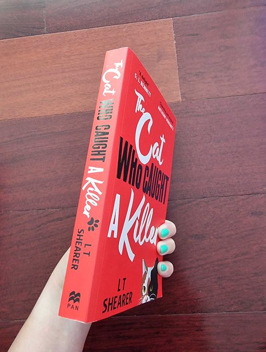 Livro "The Cat Who Caught a Killer" de L T Shearer (em Inglês)