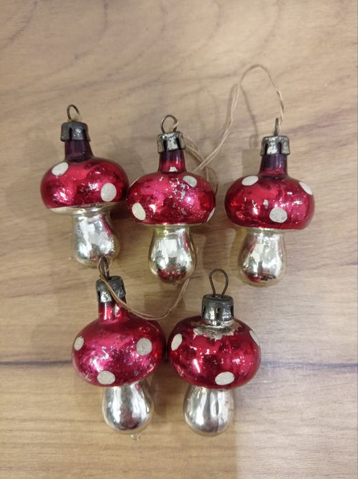 Bombki choinkowe prl grzybki